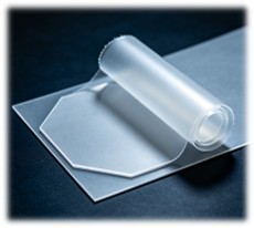 Atomically flat exfoliated h-BN flakes for 2D device encapsulation